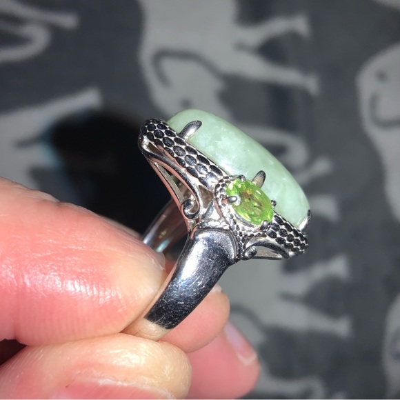 PAJ JOY STERLING SILVER/ 925 womans ring.  Size 9.  Jadeite an peridot stones. - Picture 3 of 3